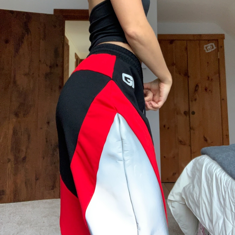 I AM GIA Sweats size Small